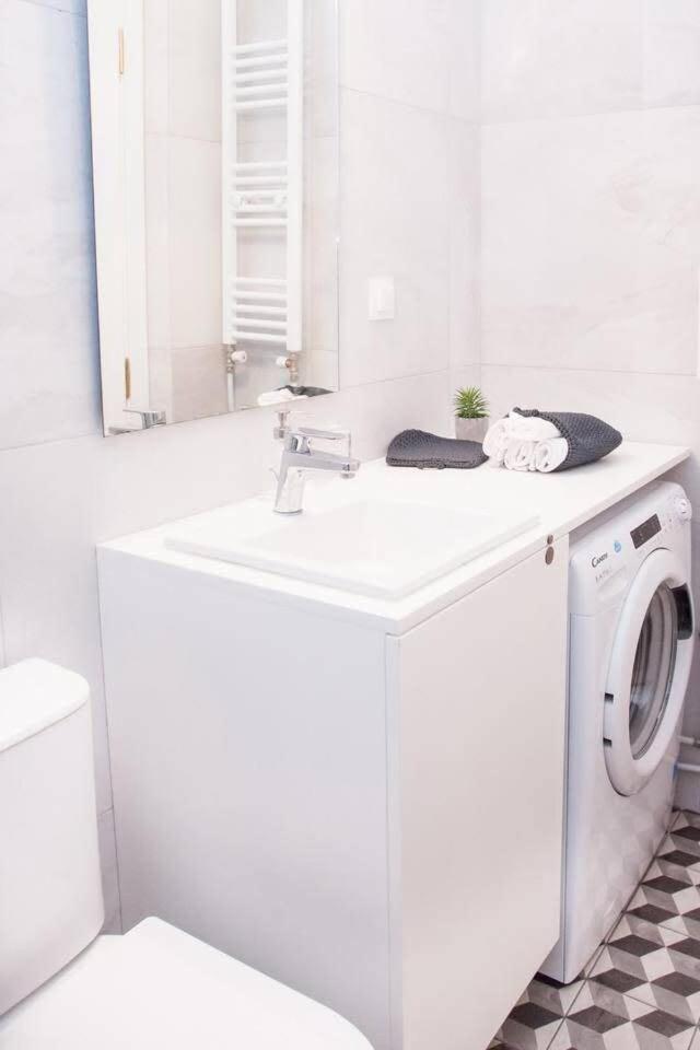 Fully Renovated, Modern Beauty In Central Athens! Екстер'єр фото